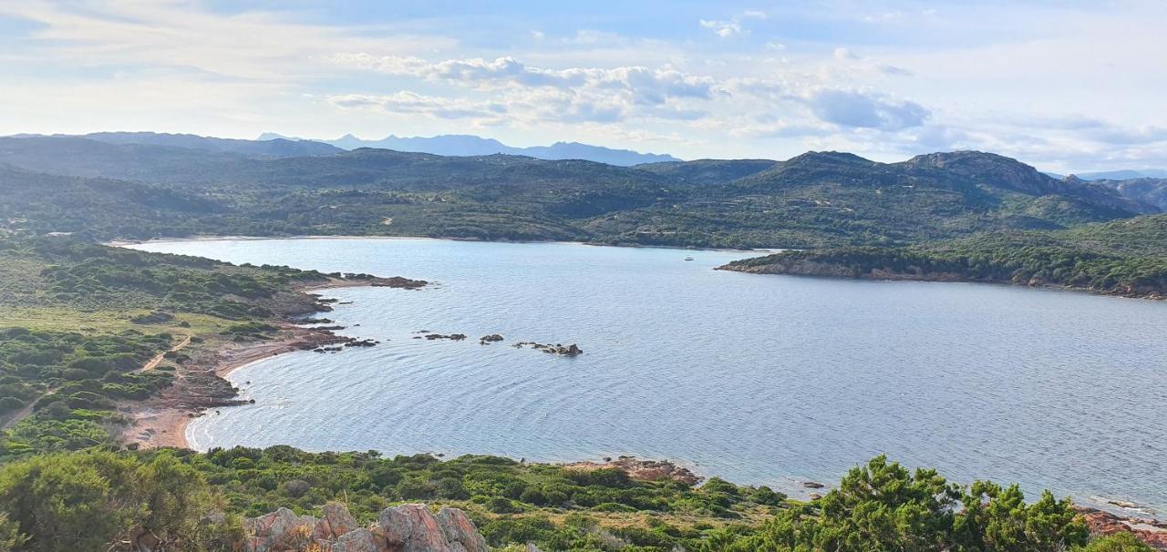 Bel Appartement Dans Hameau Calme Bonifacio  Bagian luar foto